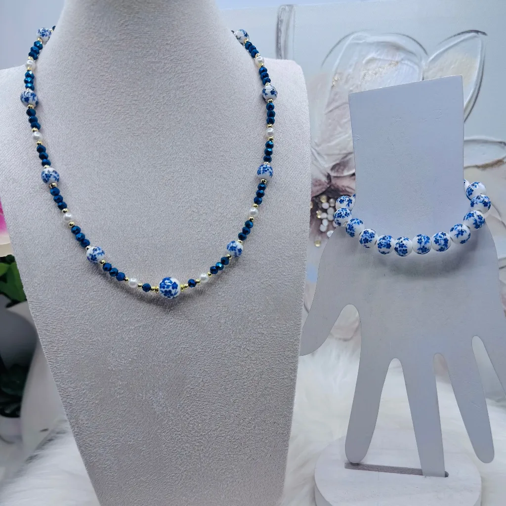 Necklace and Bracelet Blue floral design ceramic beaded set - Image 4
