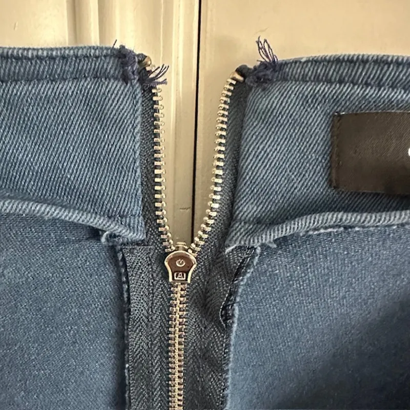 En Saison Puff Sleeve Belted Denim Wide Leg Jumpsuit Medium Blue - Image 16