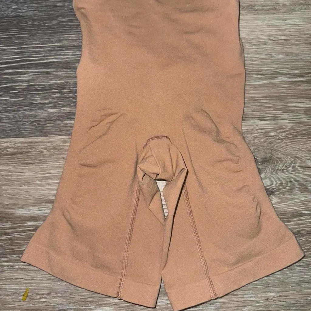 Beige Compression Shapewear Bodysuit with Pee Hole - Image 3