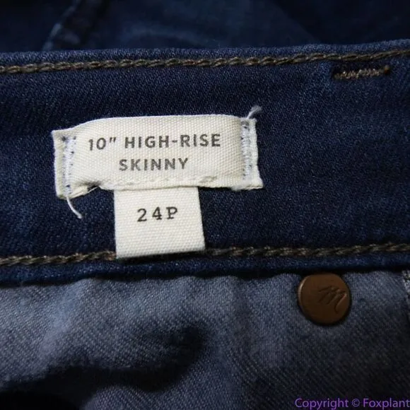Madewell Petite 10" High-Rise‎ Skinny Jeans in Hayes Wash, 24P - Image 11