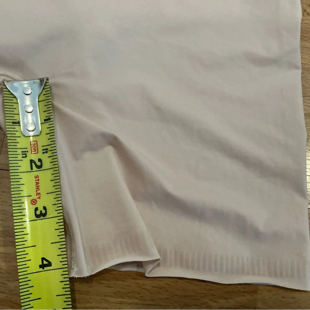 Spanx shaping satin shorts nude beige light control size small 4” inseam - Image 6