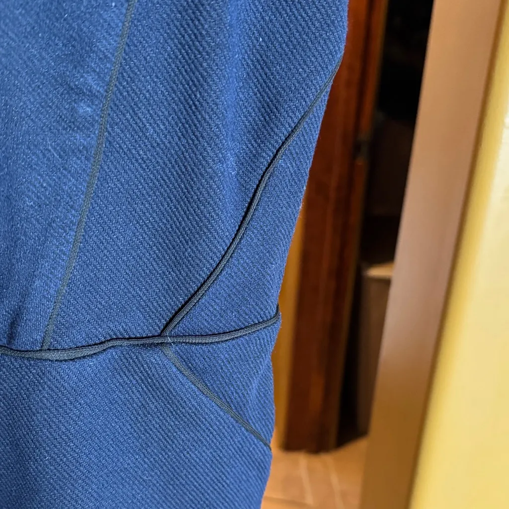 Mango Suit Navy Blue Black Corded Sleeveless Lace V-Neck Top Size XS - Image 4