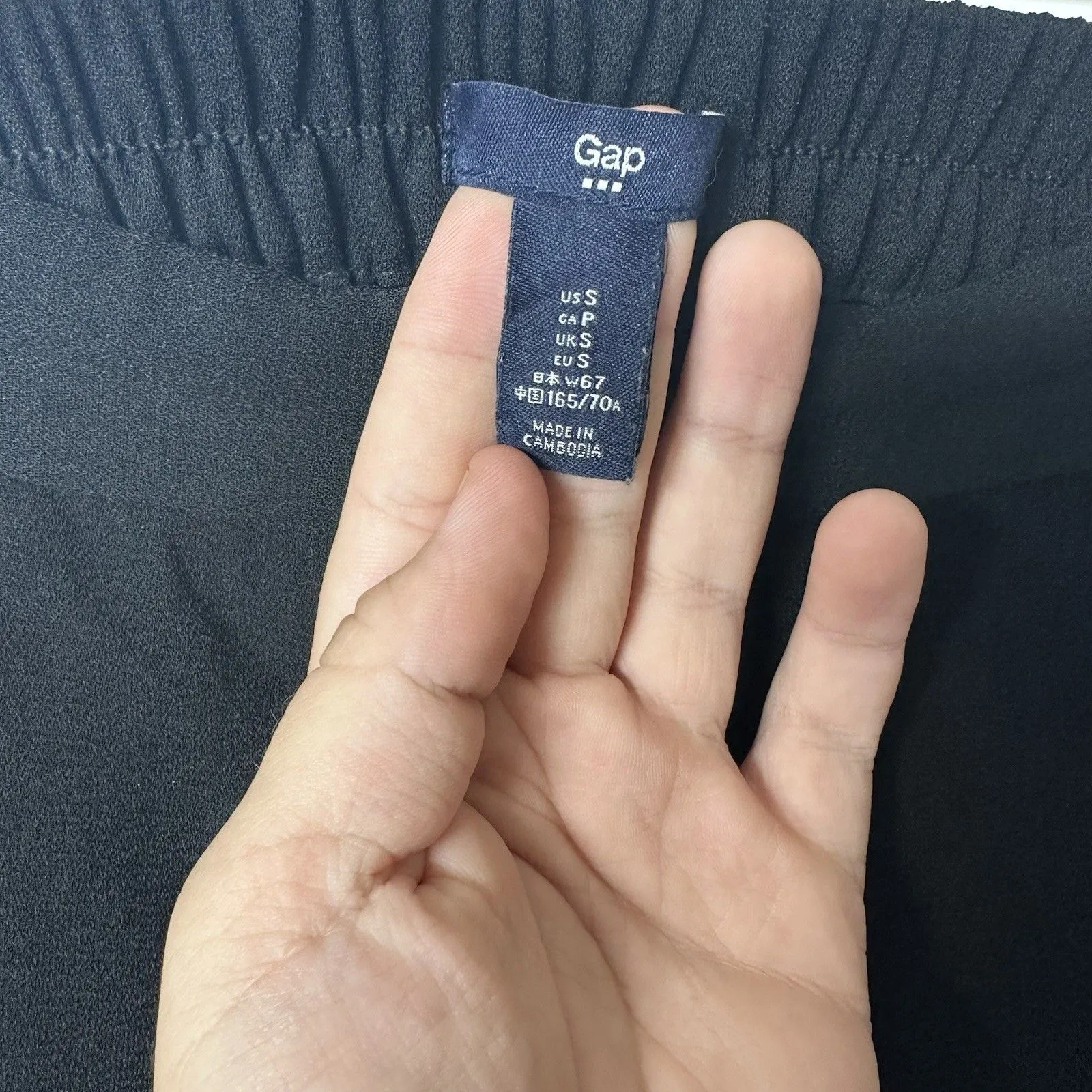 GAP Women's Black Shorts Size Small 30" Waist 3" Inseam Casual - Image 5