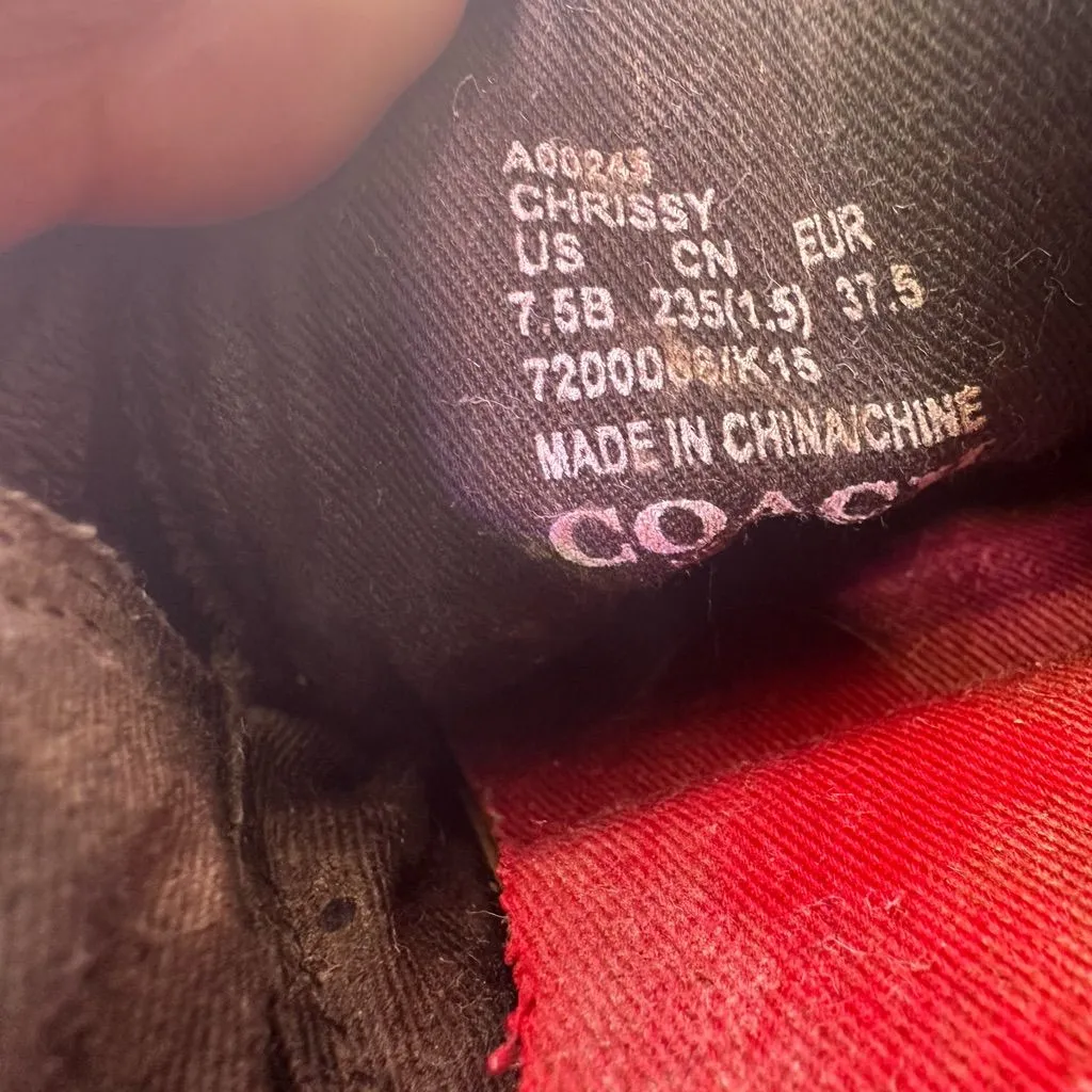 Coach Red and Black Fabric Detail - Image 8