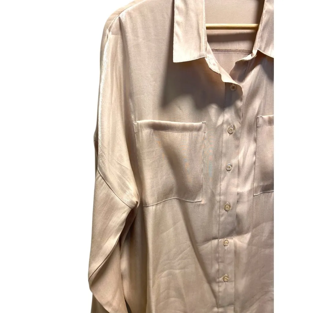 Nasty Gal Shiny Lame Button Down Blouse Gold Size 10 - Image 9