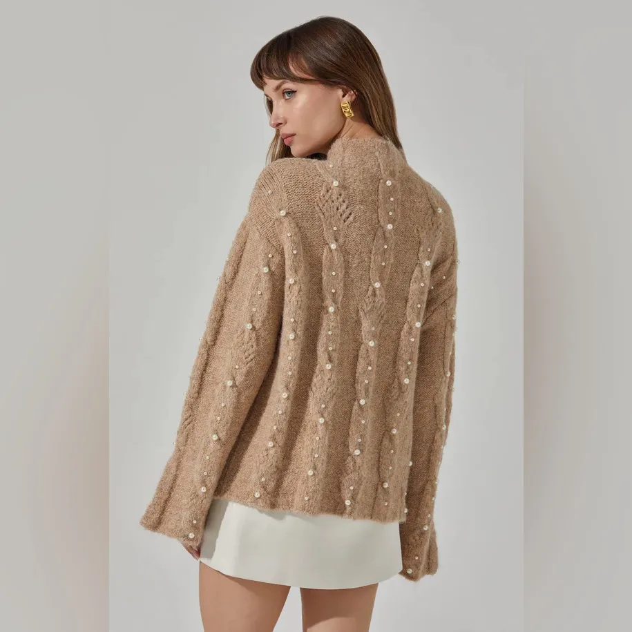 ASTR Kit Pearl Cable Knit Relaxed Fit Sweater One Size Cozy Winter Essential NWT - Image 6