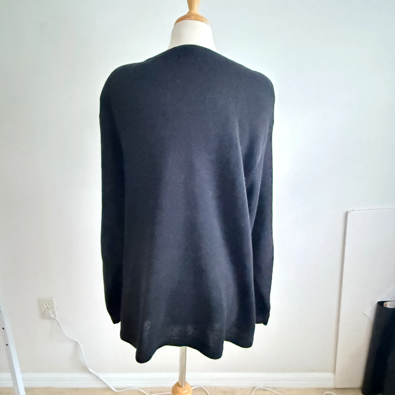 Christmas Holly Berry Beaded Holiday Sweater Size Lg Embroidered Knit Black - Image 2