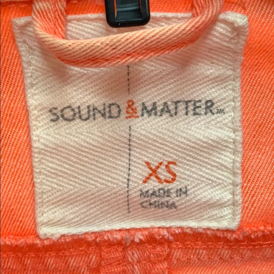 Size XS short cut denim jacket - Image 3