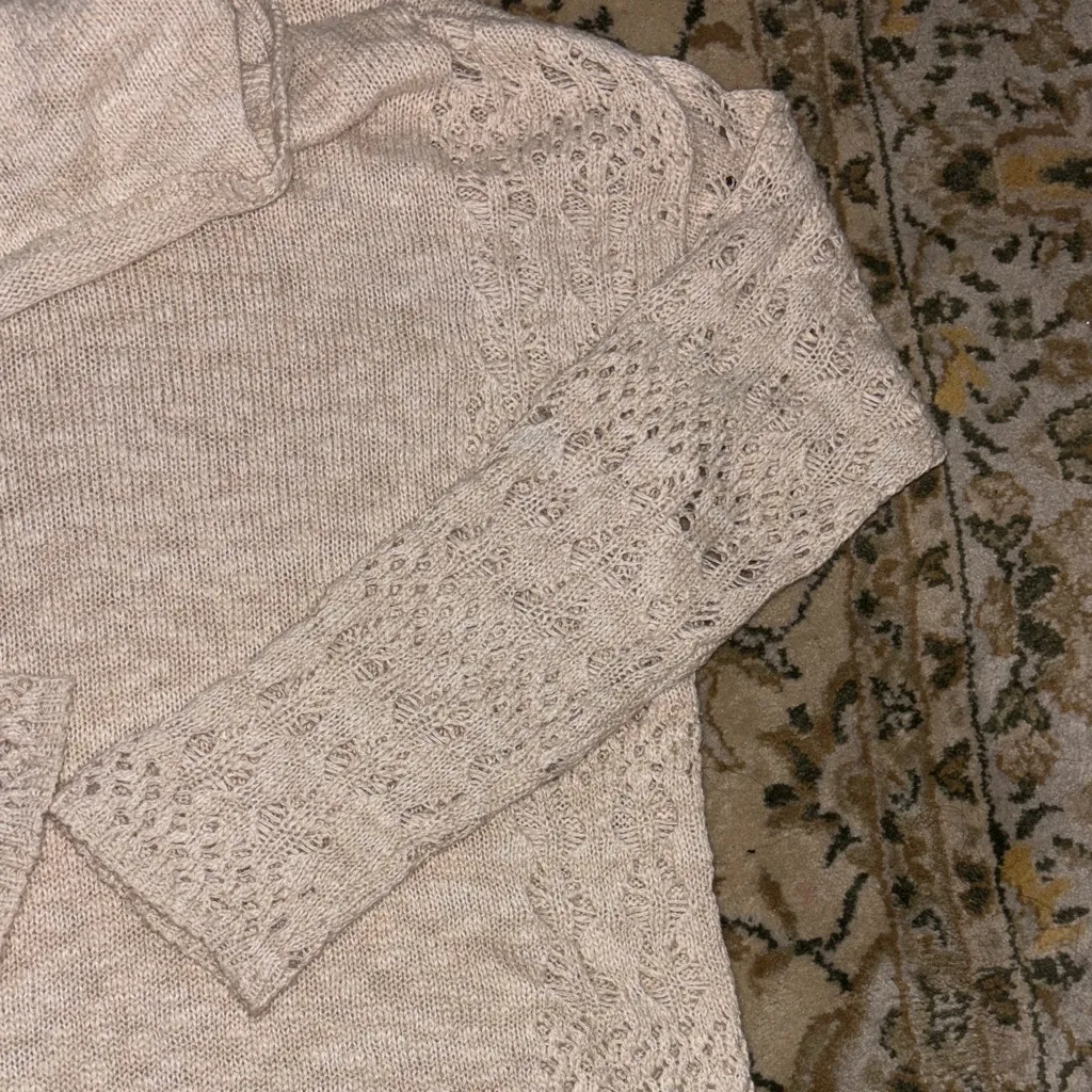 Chicos size 1 (8/10) Cowl Neck Lightweight Pointelle Crochet Sweater Minimal - Image 3