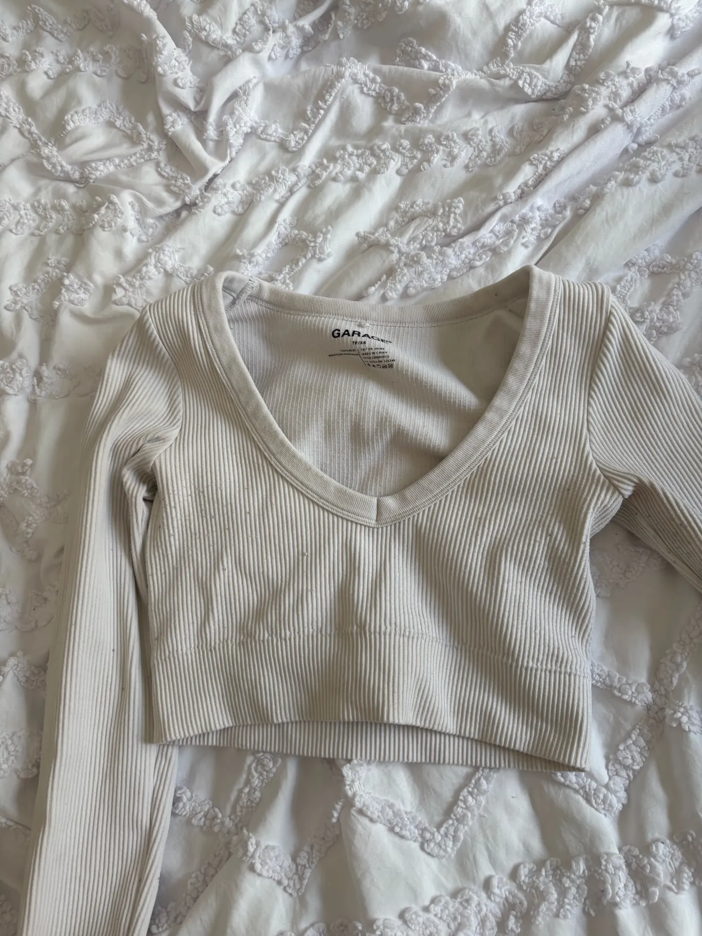 Garage White V-Neck Crop Top Long sleeve  - Image 2