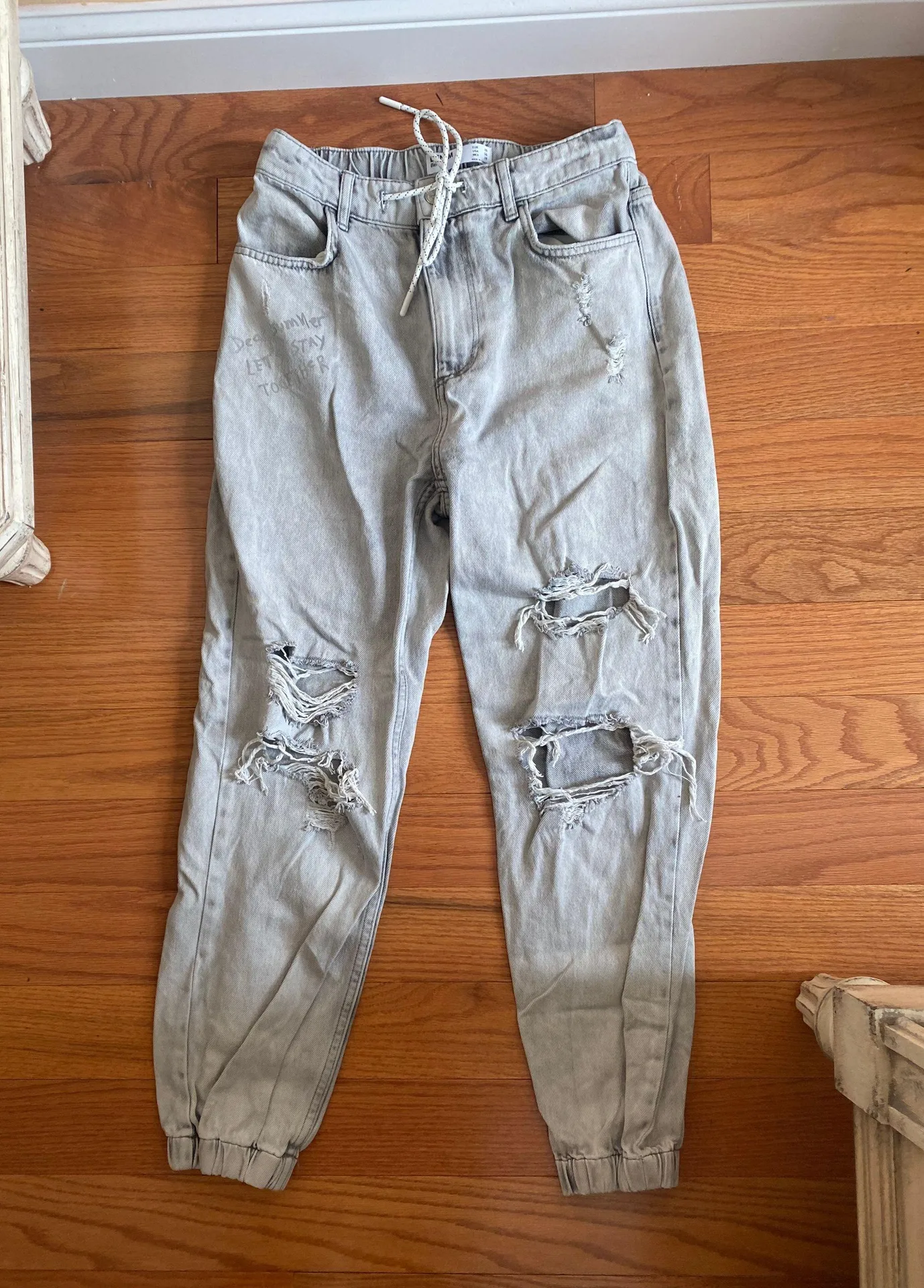 Bershka WORN ONCE  mom jeans - Image 2