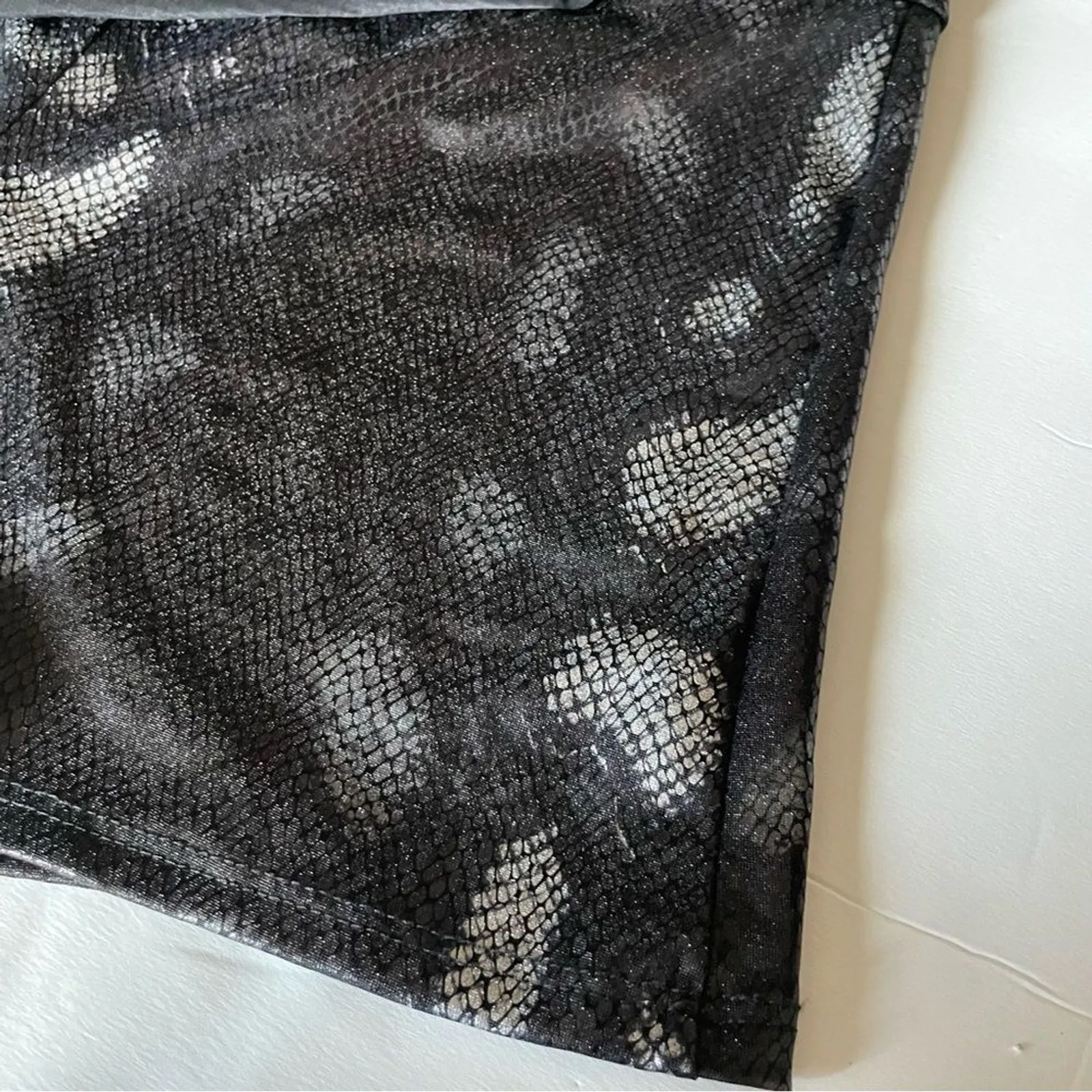 Cheryl Creations faux envelope skort black silver SZ Large NWT mini skirt - Image 6