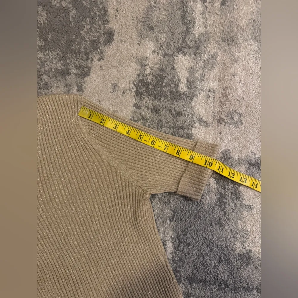 Kathie Lee Collection Gold Shimmer Ribbed Fitted Tee - Image 6