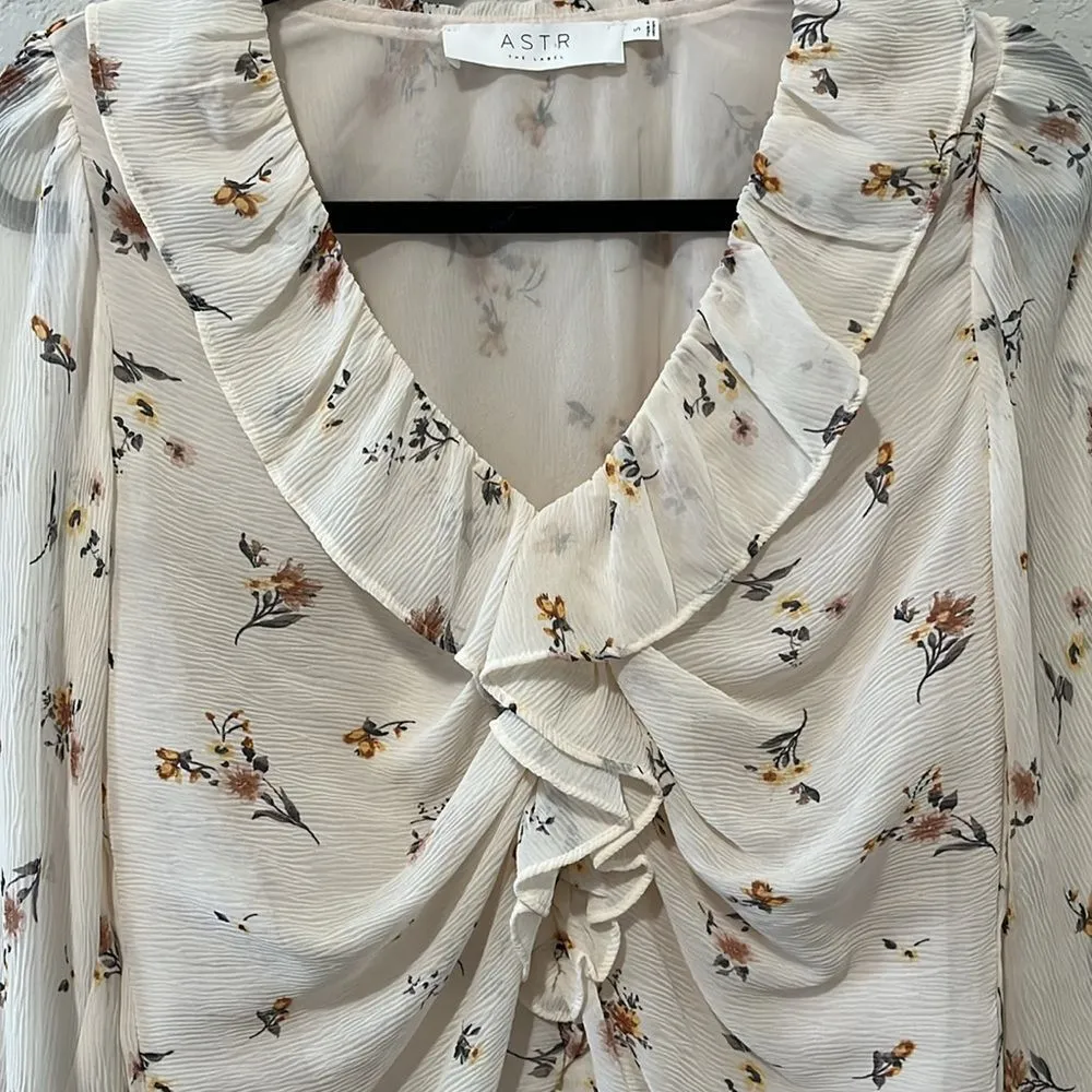 ASTR THE LABEL Long Sleeve Ruffle Floral Print Top, Size S - Image 3