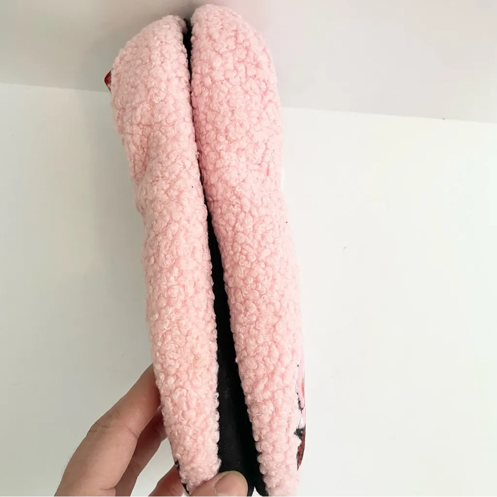 Strawberry Shortcake Slipper Socks 7- 9 1/2 Cozy‎ NWT Y2K Nostalgia Kidcore - Image 3