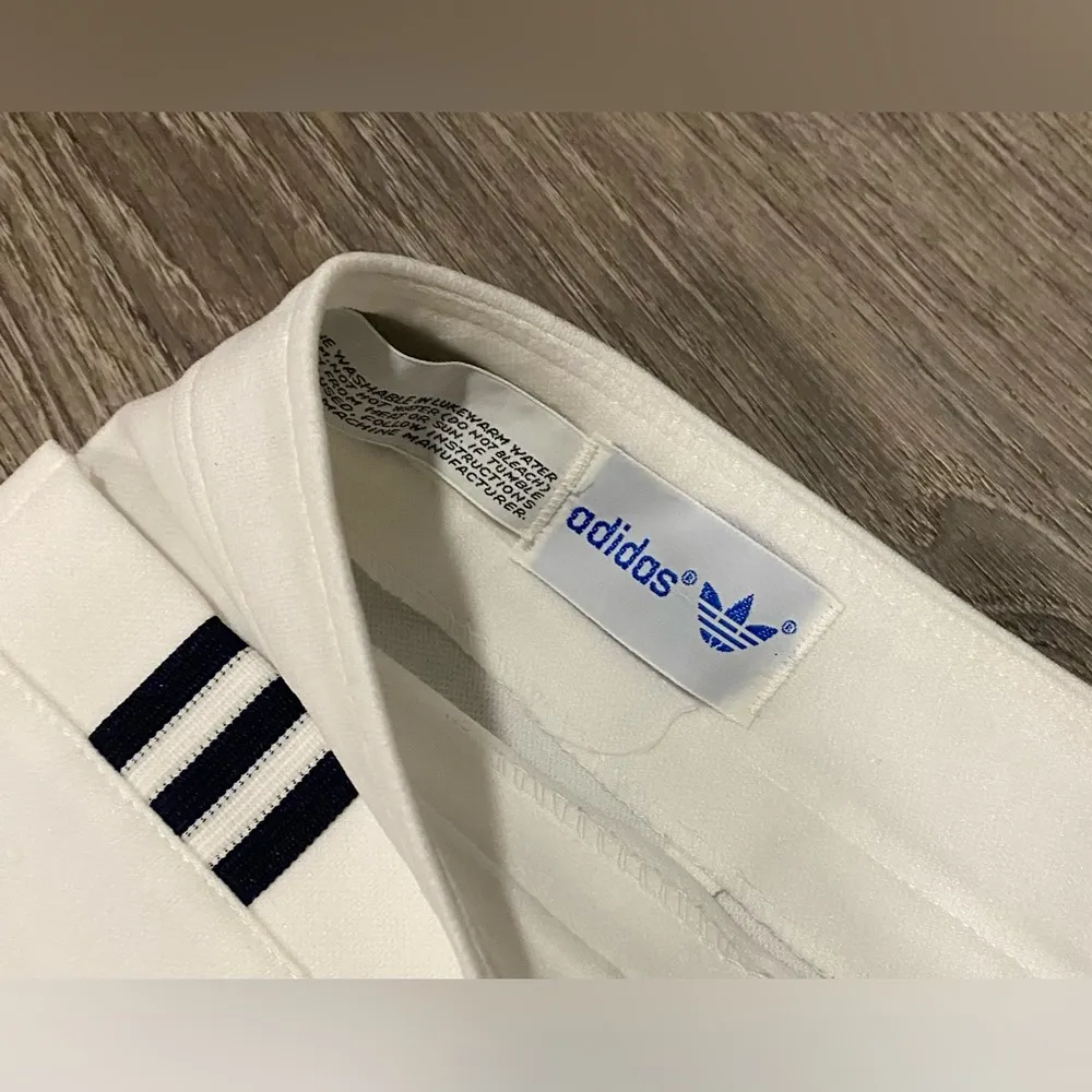 Cute Adidas Women's White Tennis | Yoga Short Shorts - Image 3