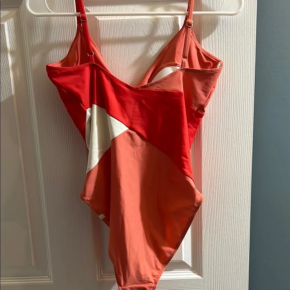 Summersalt Vibrant One Piece Swimsuit - Image 3