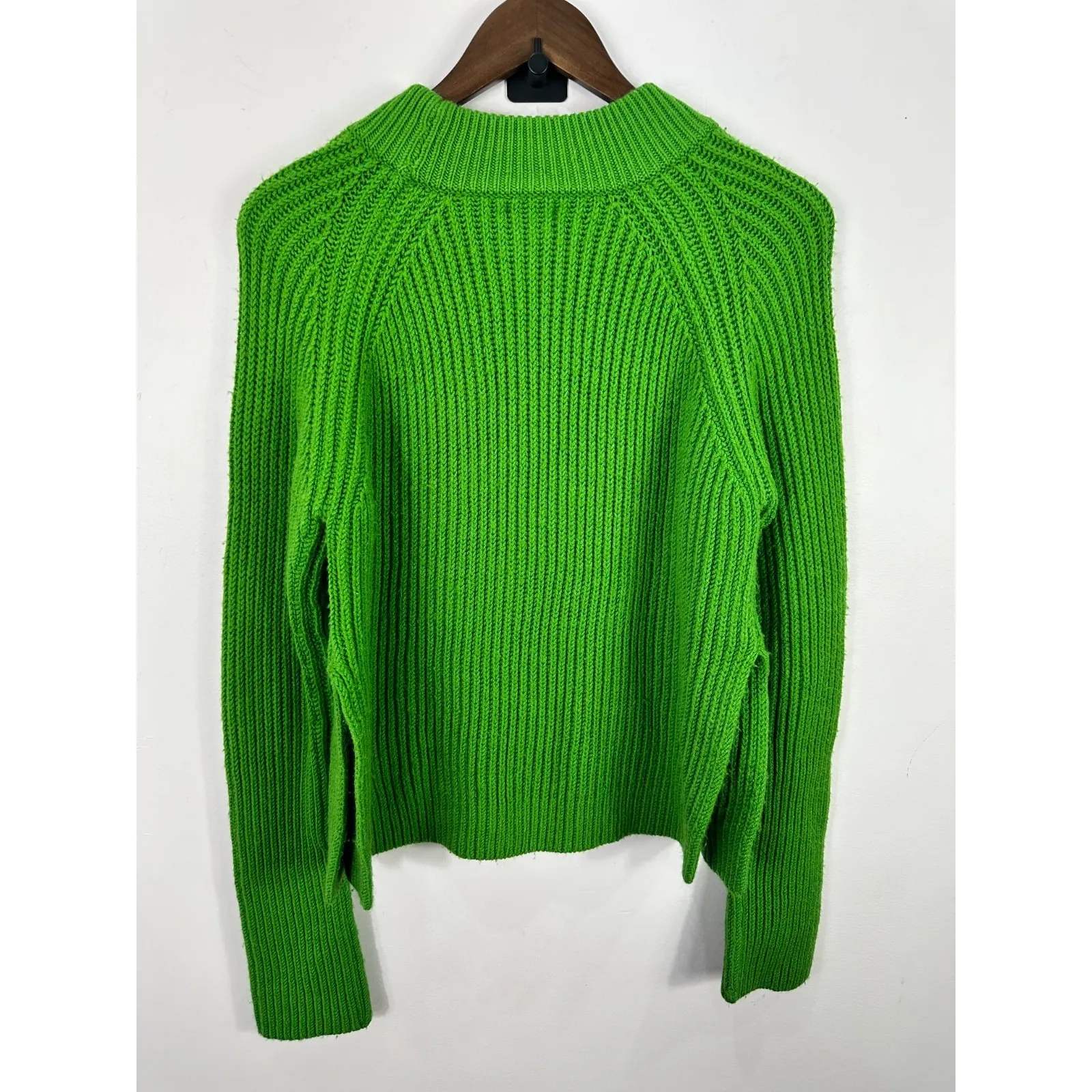 Club Monaco Oversized Chunky Knit Sweater Womens Medium Green Capsule Old Money - Image 6
