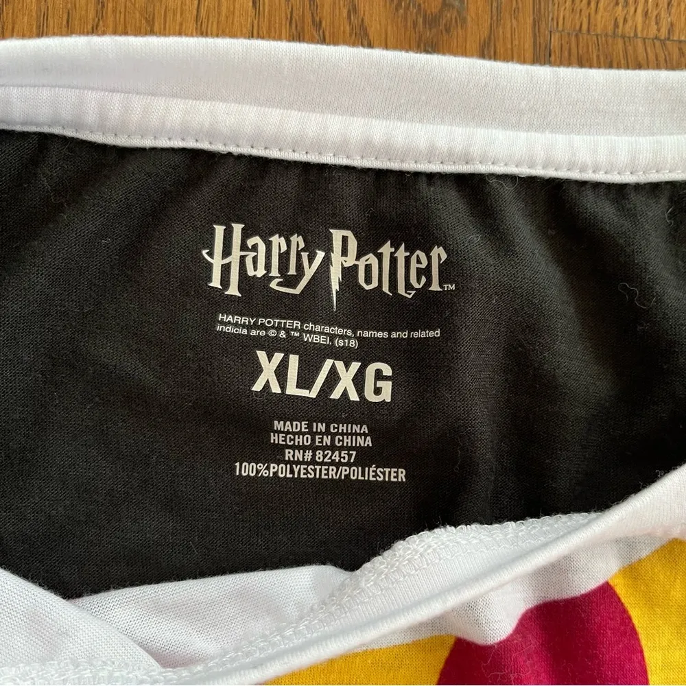 Harry Potter Gryffindor Robe Pajamas Size XL - Image 2