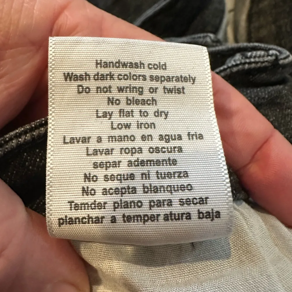 Judy blue Skinny Fit Black Jeans Size 16W Distressed Ankle Crop Pants Raw hem - Image 8