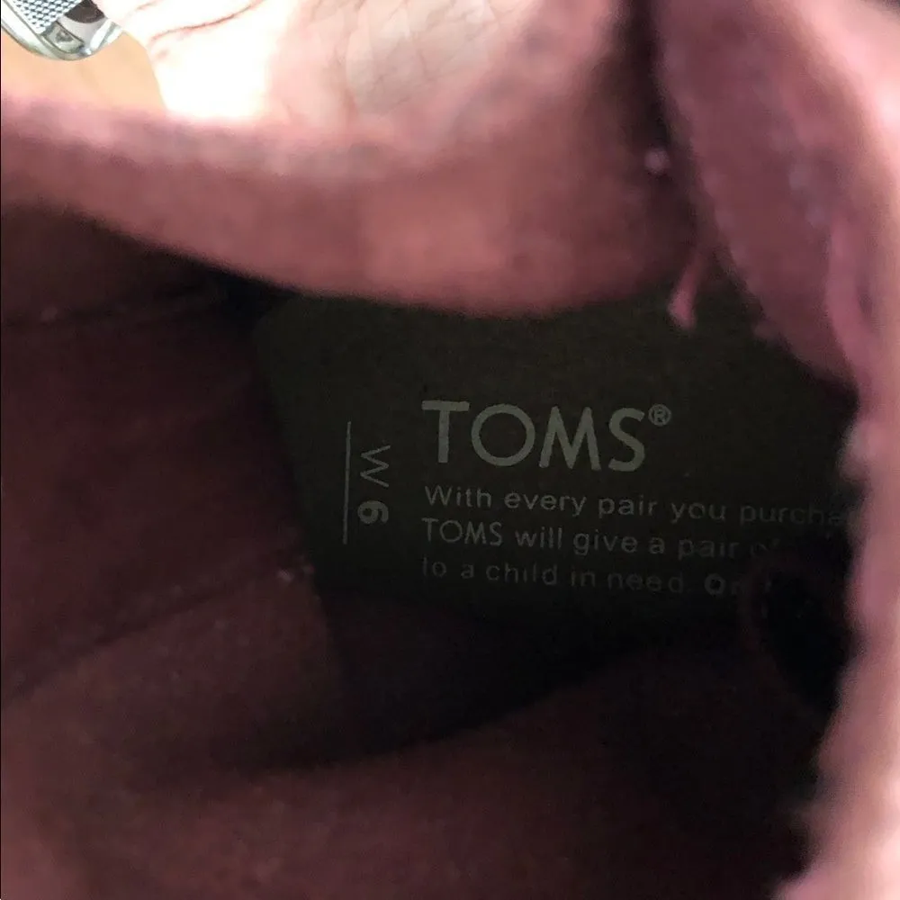‎Toms Shoes - Image 2