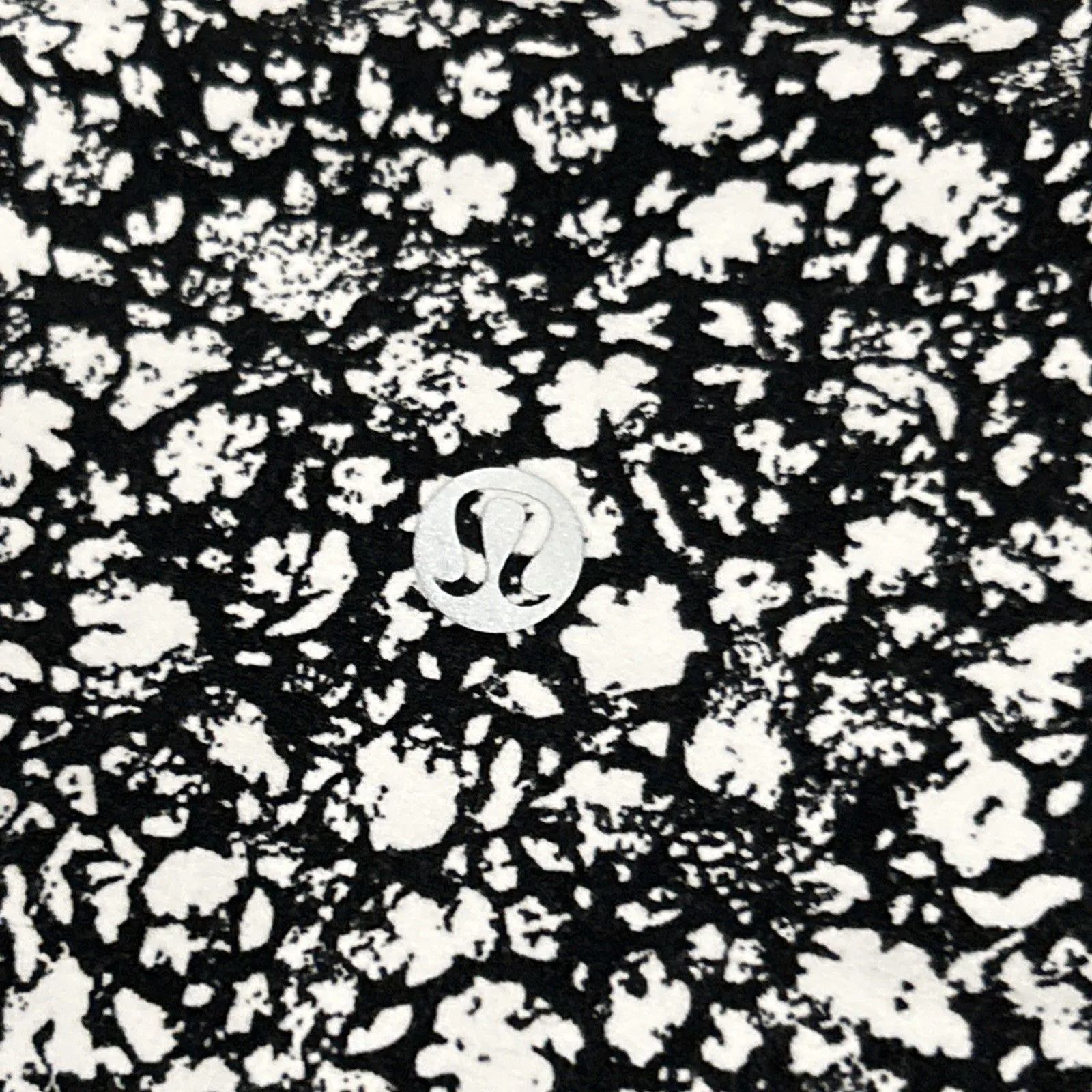 Lululemon Leggings Womens 2 High Rise Align Cropped Black White Floral W6BPAS - Image 8