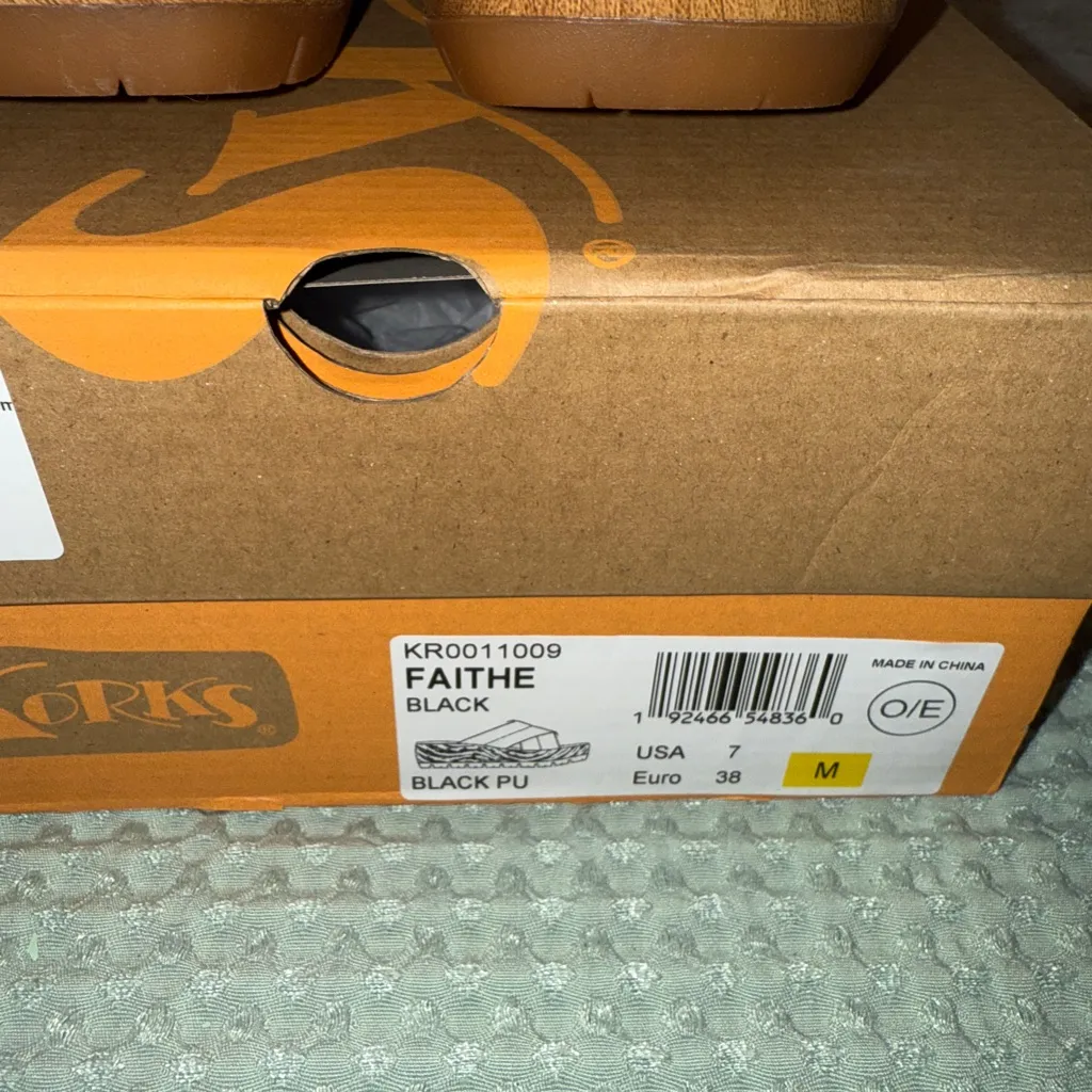 NEW Korks Faithe Platform Slides size 7 - Image 2
