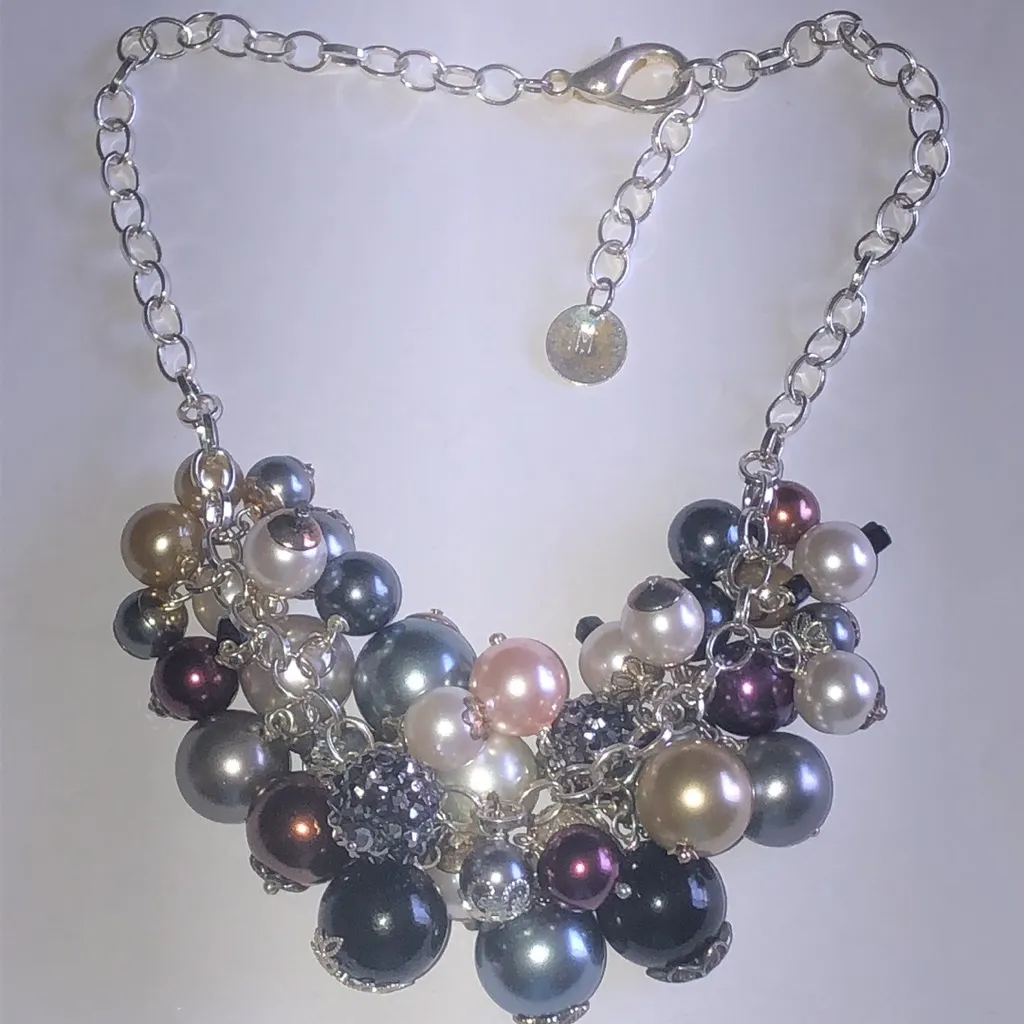 Elegant Multicolor Faux Pearl Cluster Boho Statement Necklace Silver - Image 5