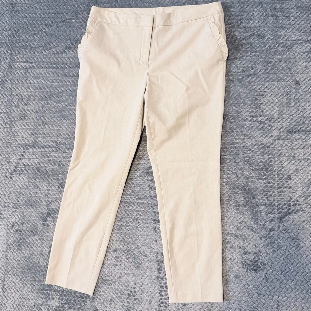 Cynthia Rowley cream ankle length dress pants with ruffle pockets size 10 - Image 2
