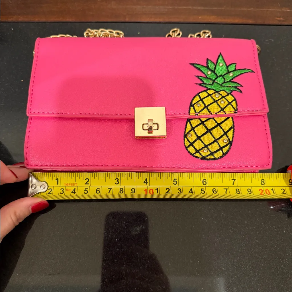 Olivia Miller Fuchsia Pineapple Clutch with Gold Chain - Image 13