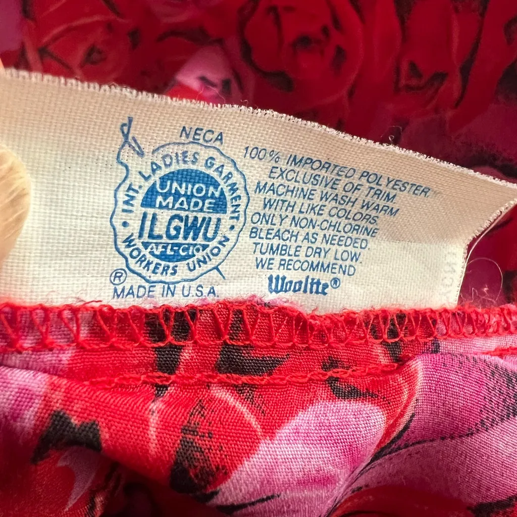 Vintage Lily Of France Sleepwear 2 piece wrap and pants. Size Large - Image 9