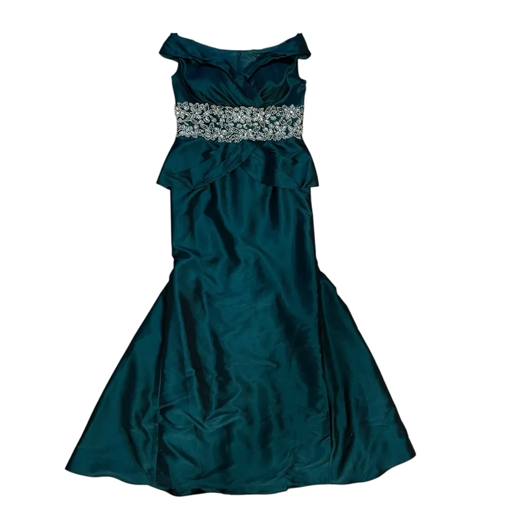 Womens Medium Formal Dress Green Long Gown crystal Holiday Party Maxi Christmas - Image 8