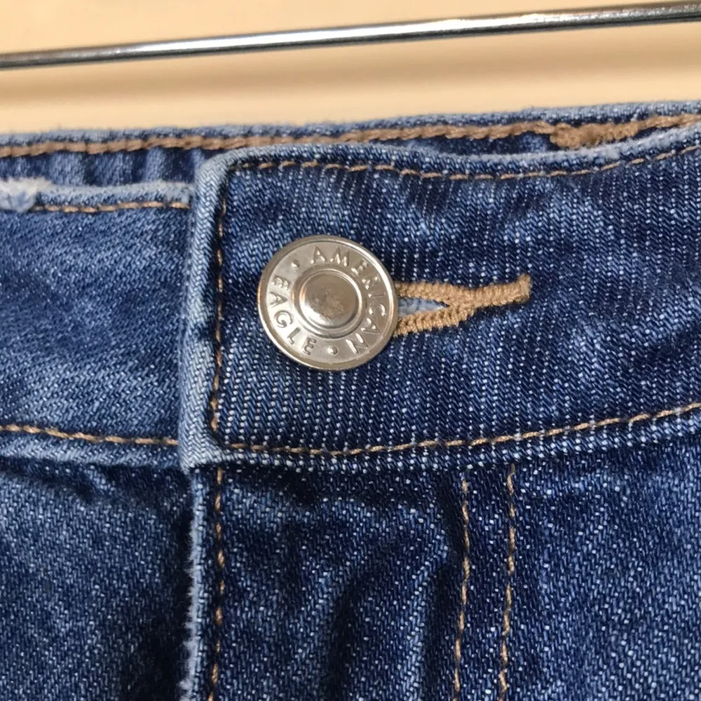 American Eagle Women’s Super Hi-Rise A-Line Distressed Denim Mini Skirt 14 Long - Image 5