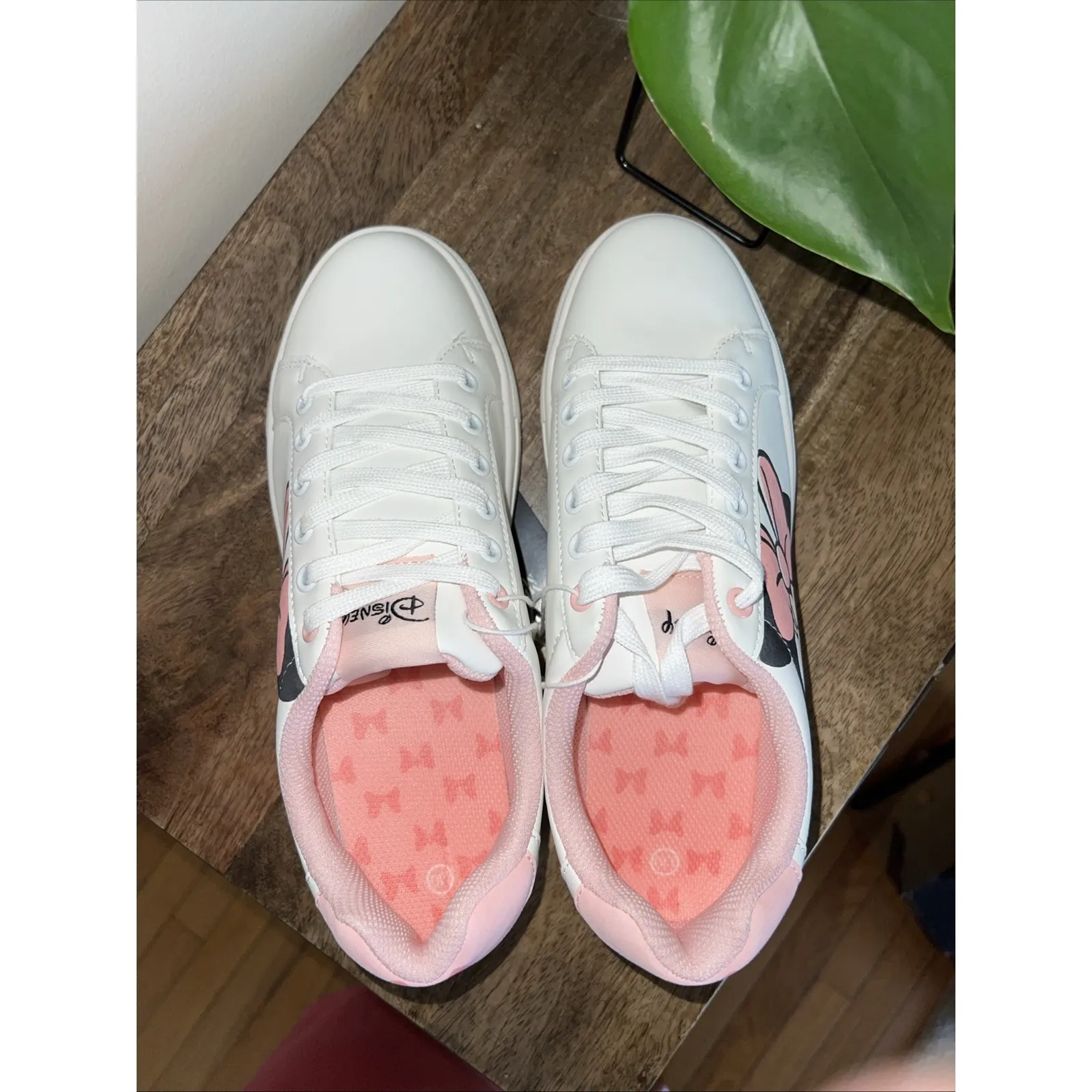 ALDI Disney‎ 2025 Minnie Mouse Pink Ladies Character Sneakers Shoes Women 10 NIB - Image 6