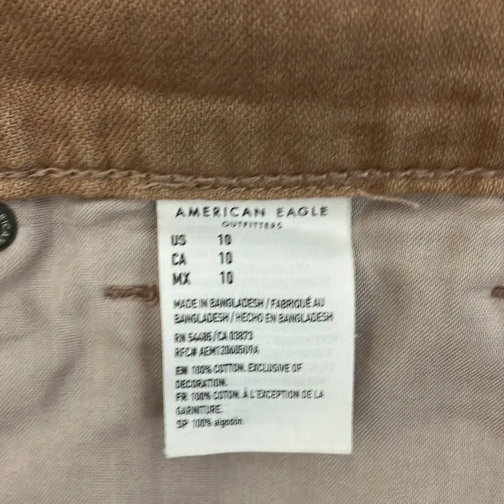 American Eagle Outfitters Distressed Tan Highest Rise Mom Shorts woman’s size 10 - Image 9