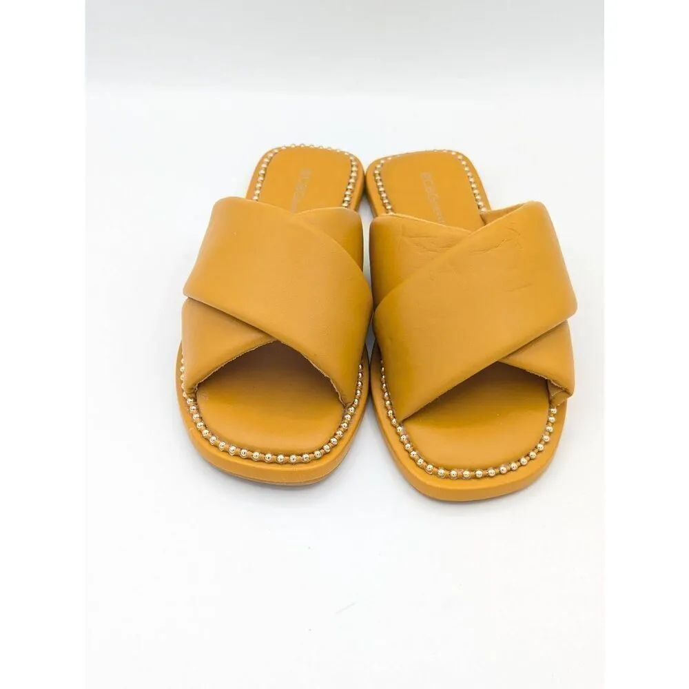 BCBGeneration BCGBGeneration Tabby slide sandal in yellow 6.5 - Image 2