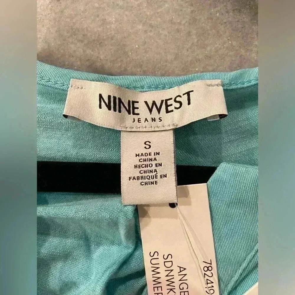 NWT Nine West Women’s V Neck Cap Sleeve Angel Blue Extra Soft Fashion Tee Sz S - Image 9