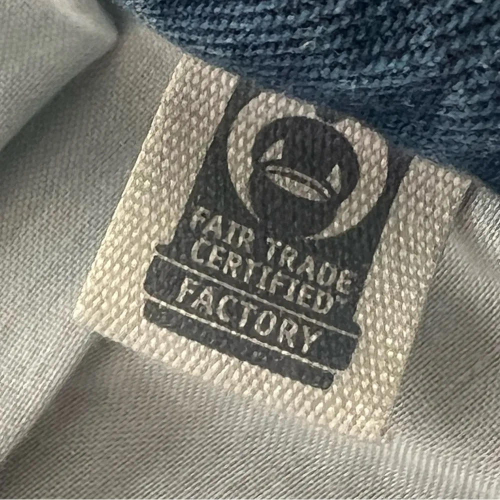 NWT Universal Thread Women's‎ High-rise Flare Jeans 16 Short Blue 16 S NEW - Image 11