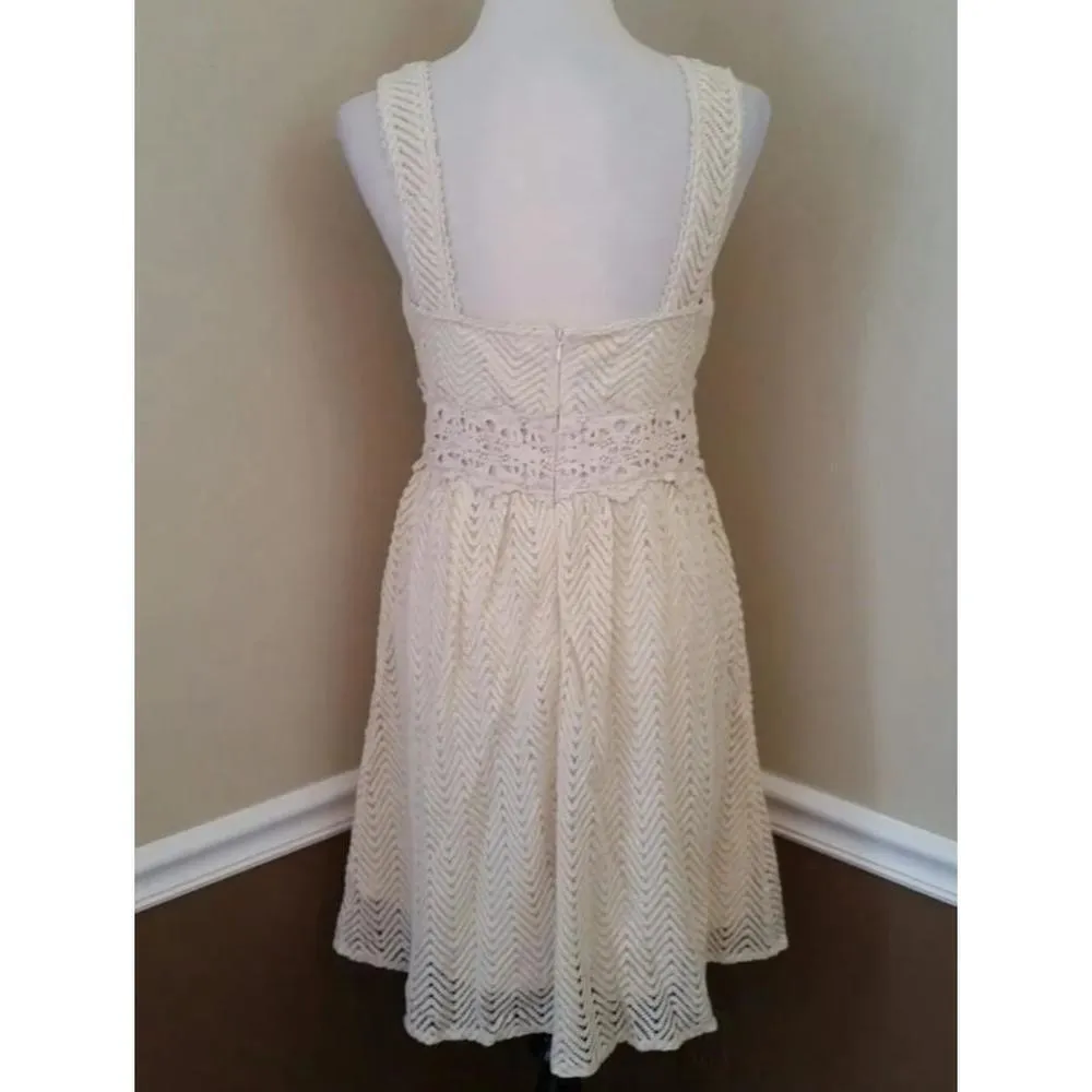 Cream Chevron Crochet Overlay Sleveless Modcloth Dress by Ya Los Angeles Large - Image 7