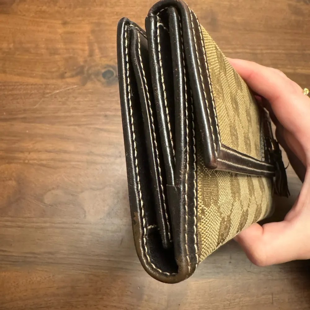 Gucci GG Canvas and Leather Horsebit Tassel Continental Wallet - Image 7