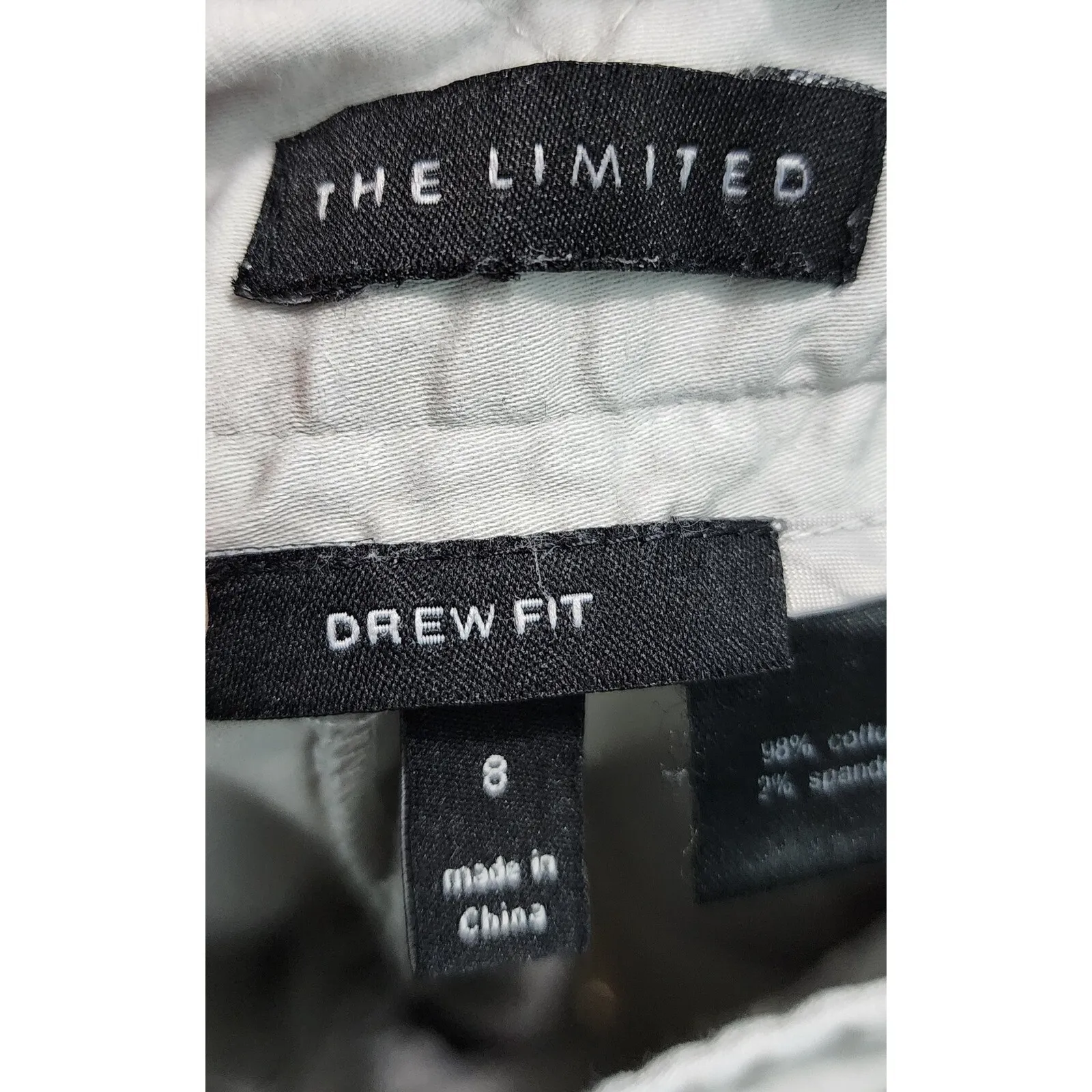 The Limited Khaki Bermuda Shorts Sailor‎ Button Detail Womens Size 8 - Image 4