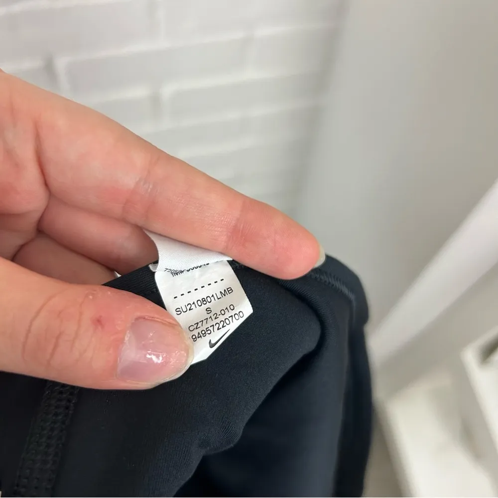 Nike Black Classic Sports Bra Size S - Image 3