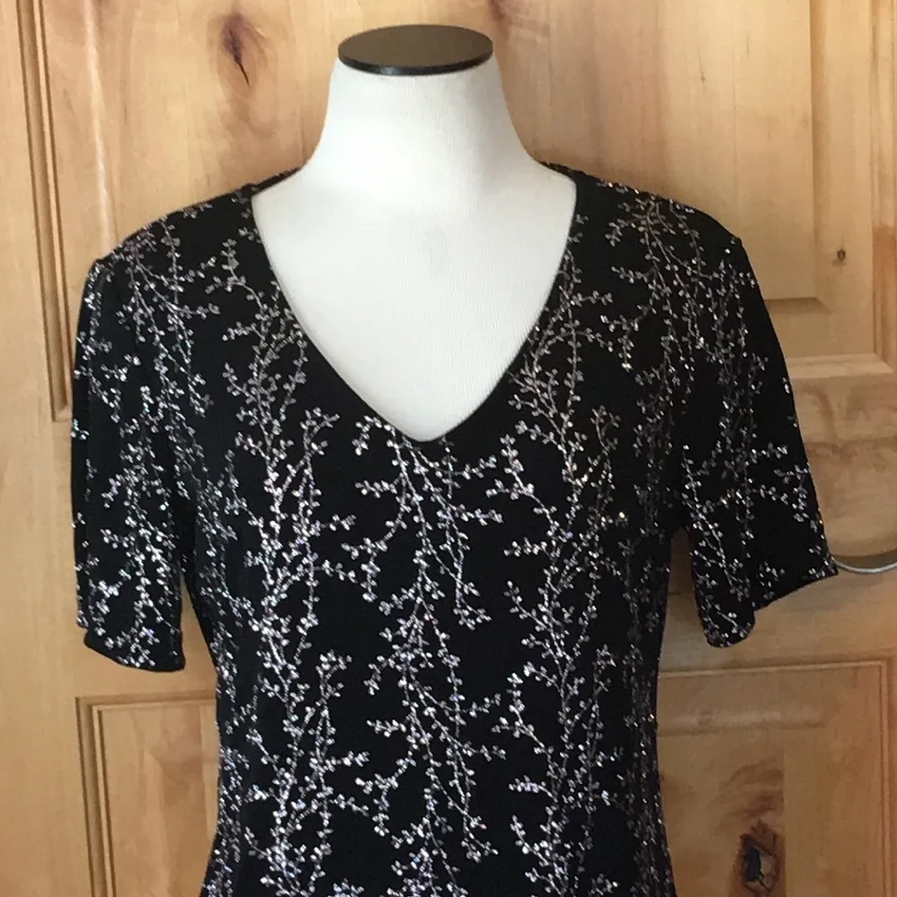 Vntg RONNI NICO by OUIJA Blk Floral V-Nk Top EUC L - Image 4