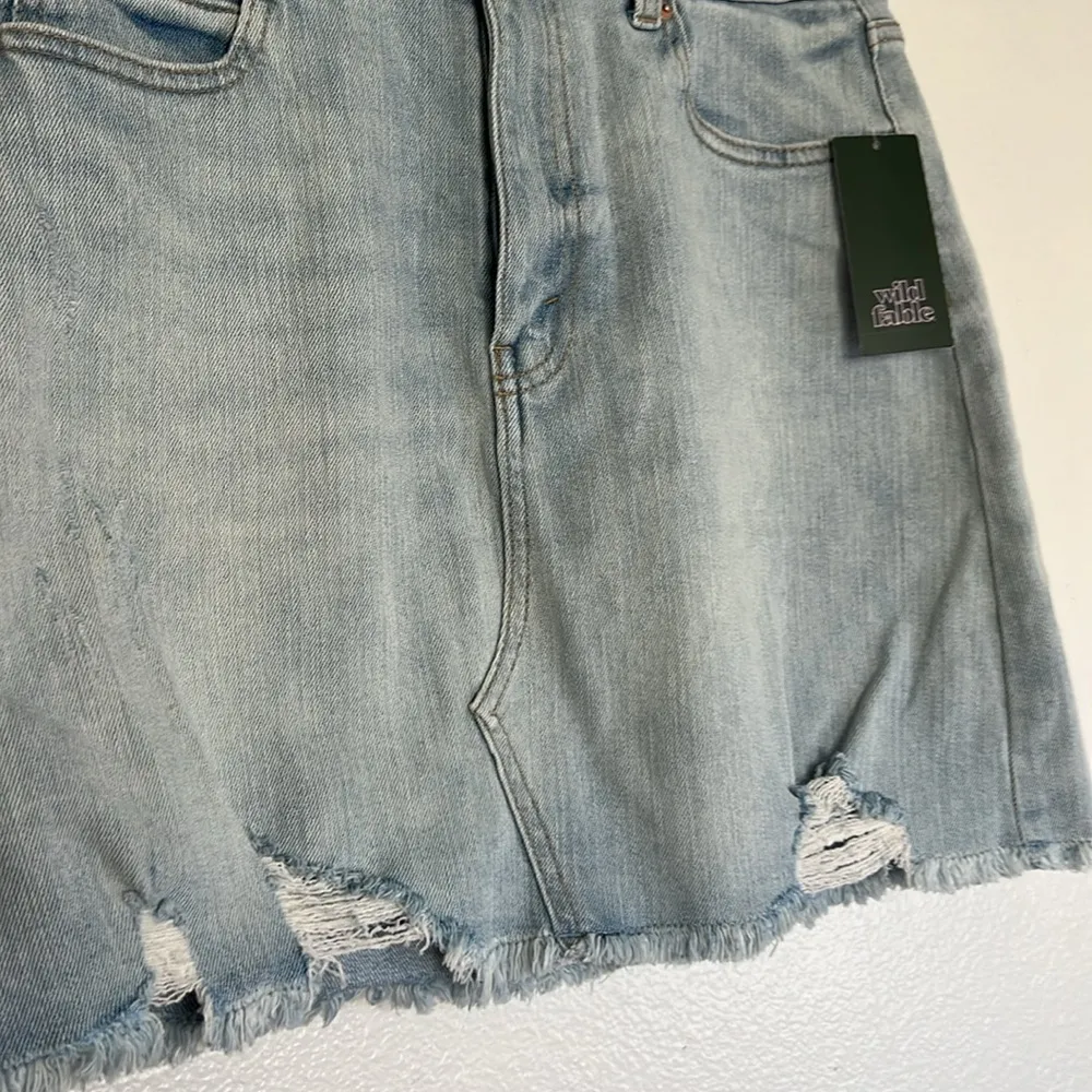 NWT Wild Fable Denim Jean Mini Skirt High Rise Distressed Stretch  sz 8 - Image 3