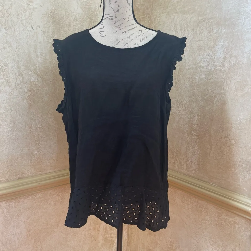 Lungo L’Arno European linen Sleeveless top blouse tunic Black Eyelet hem Sz XL - Image 2