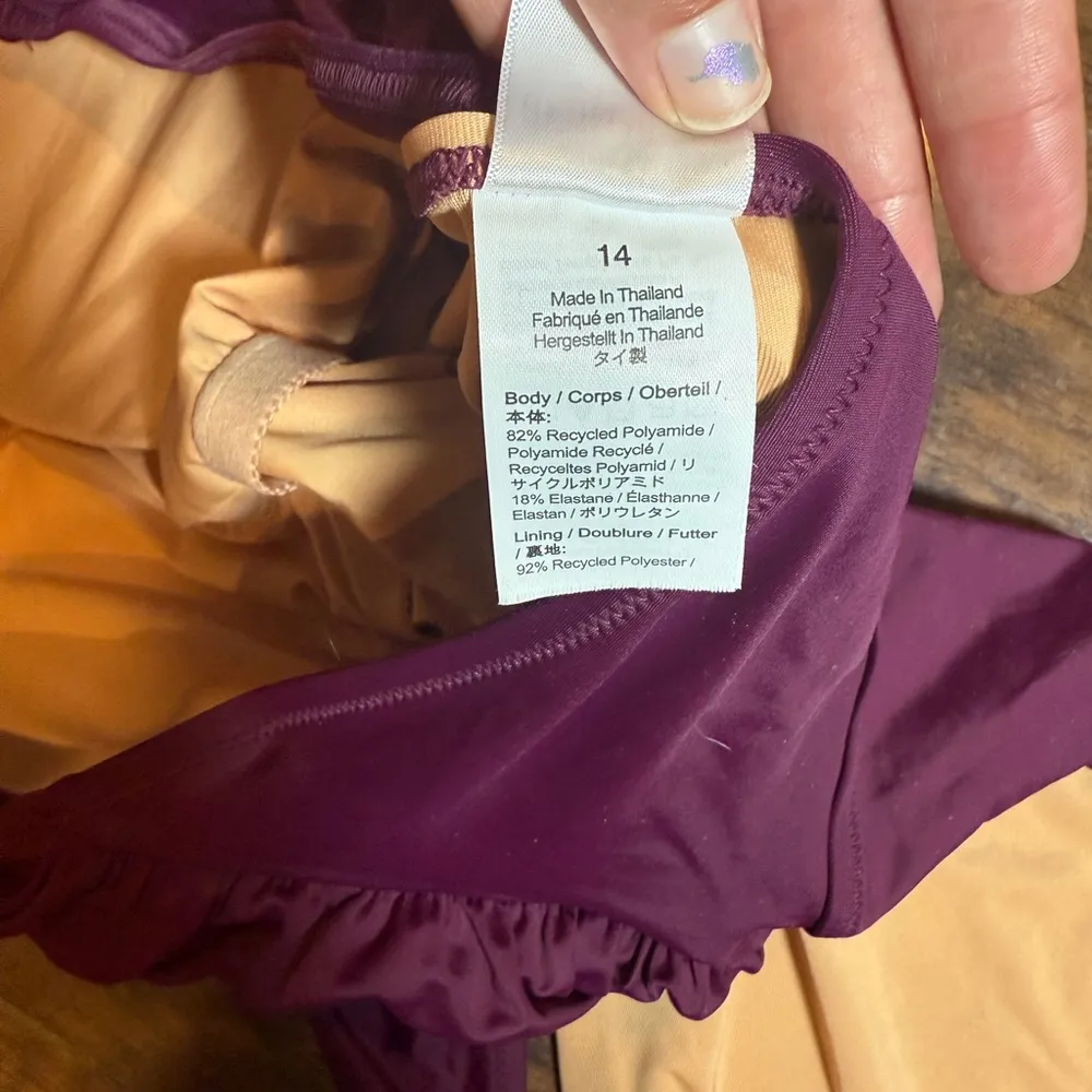 J. Crew Ruched One-Shoulder One-Piece
Swimsuit Iris Purple 14 UPF 50 Padding - Image 11