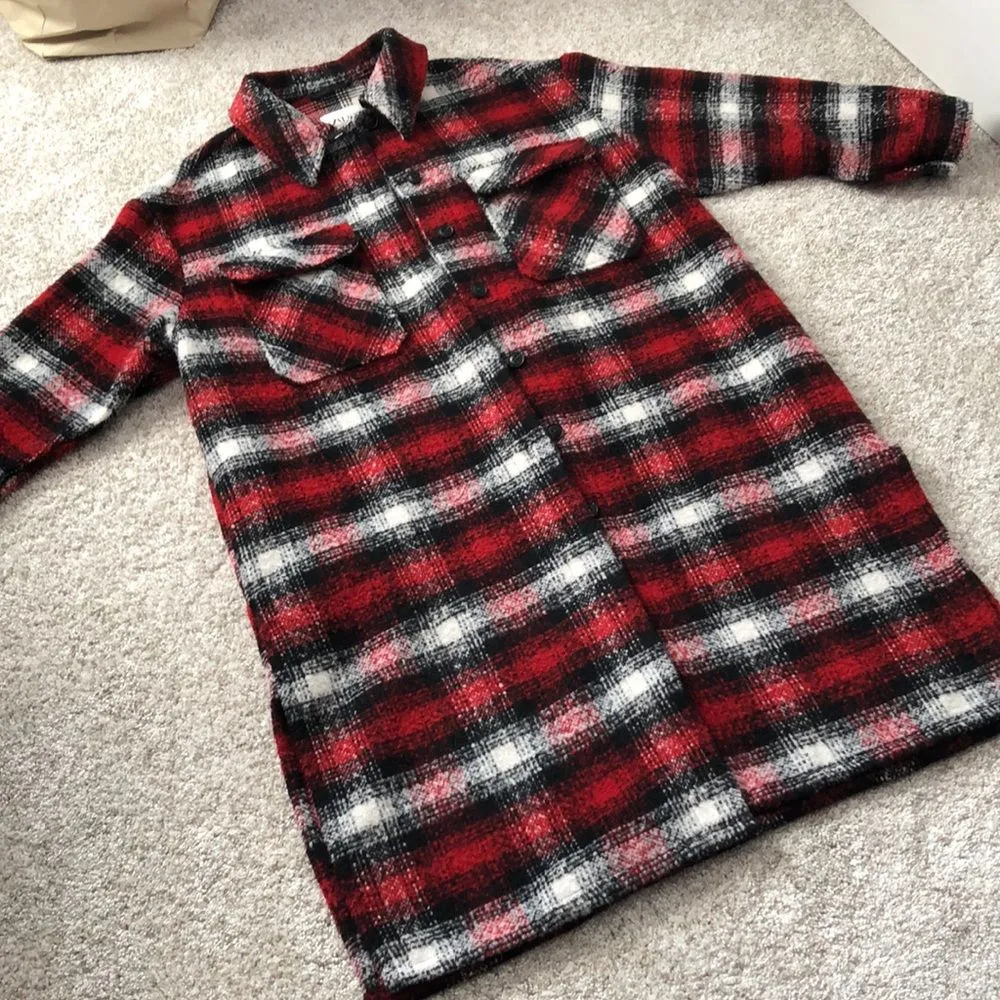 Zara flannel plaid jacket coat, size medium, big pockets - Image 2