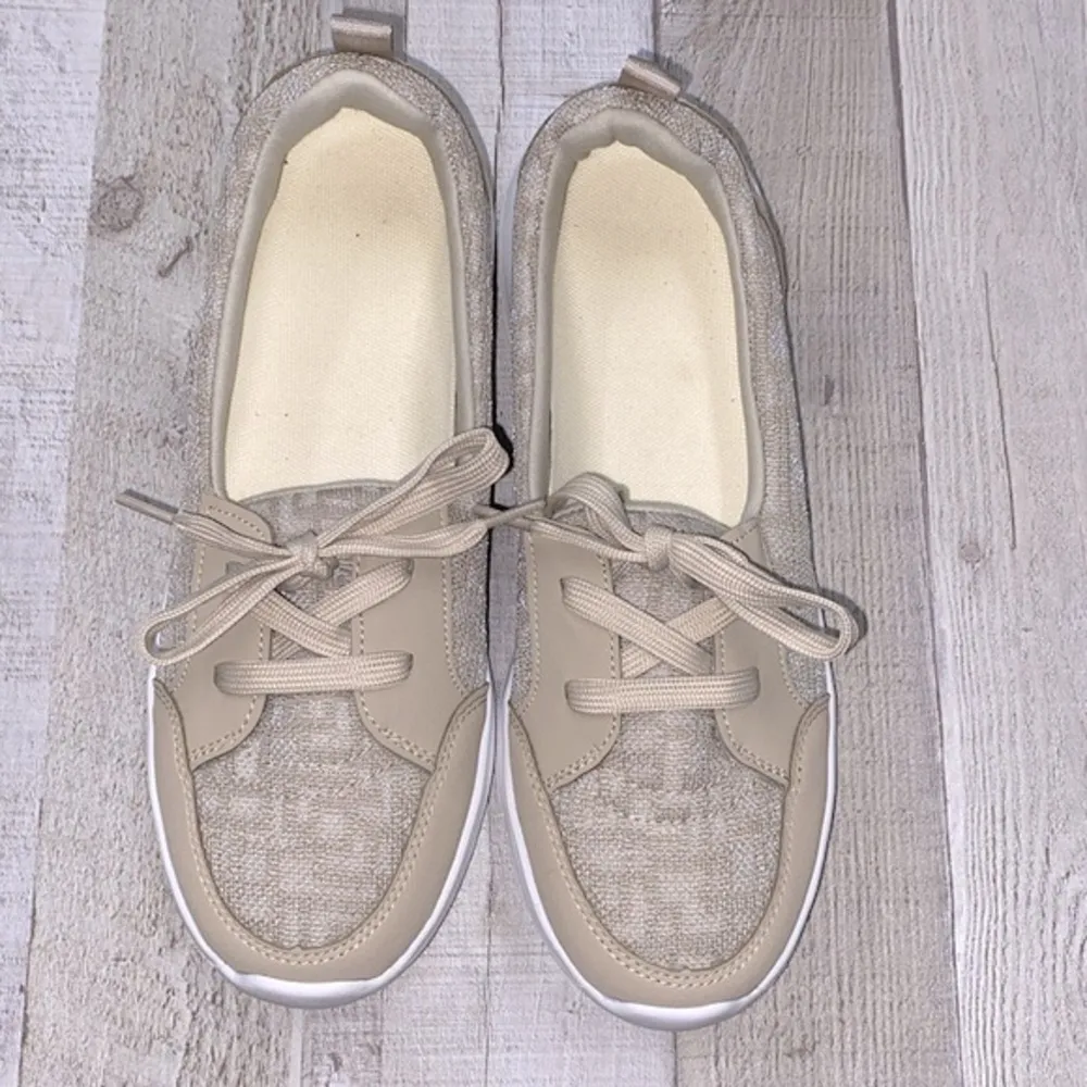 Slip on shoes size 41 US size 9-91/2 - Image 6