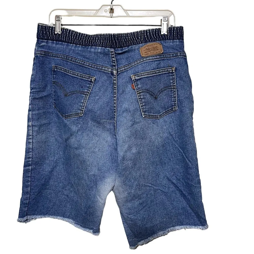 Vintage Levi's Jean Shorts orange tab women's 34 cut off raw hem bermuda mom - Image 2