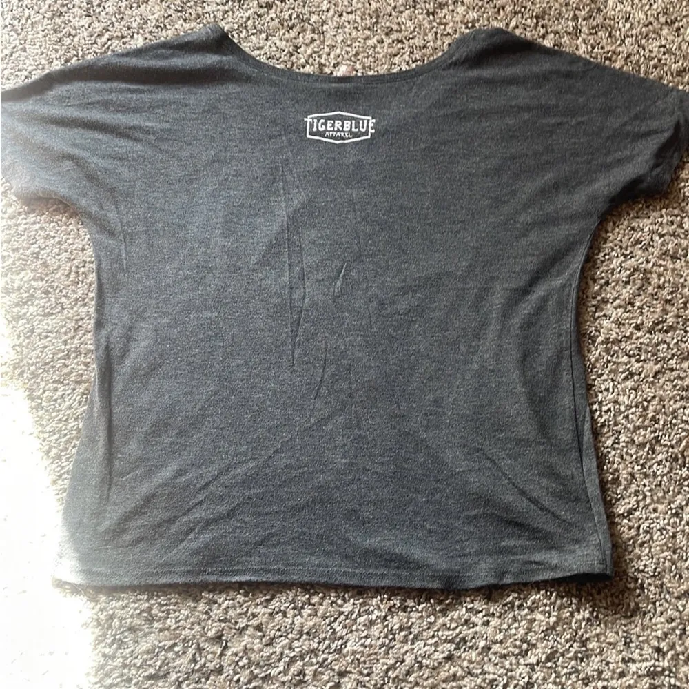 Rebel athletic shirt - Image 3